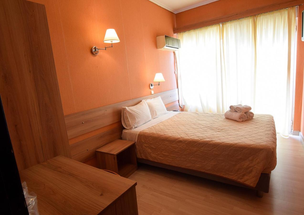 John'S Hotel Chalkís Kültér fotó