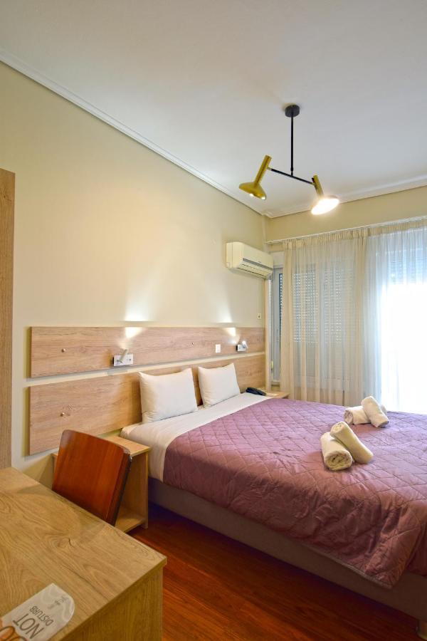 John'S Hotel Chalkís Kültér fotó
