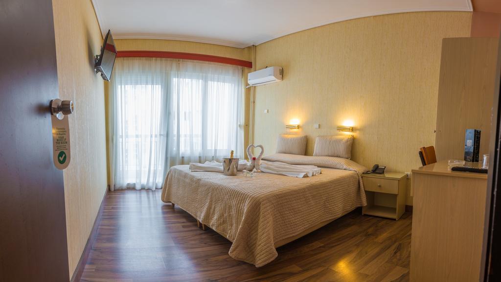 John'S Hotel Chalkís Kültér fotó