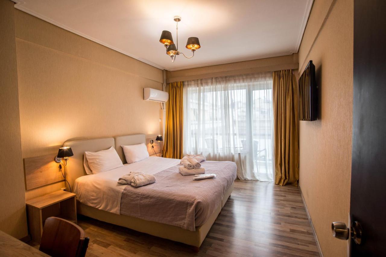 John'S Hotel Chalkís Kültér fotó